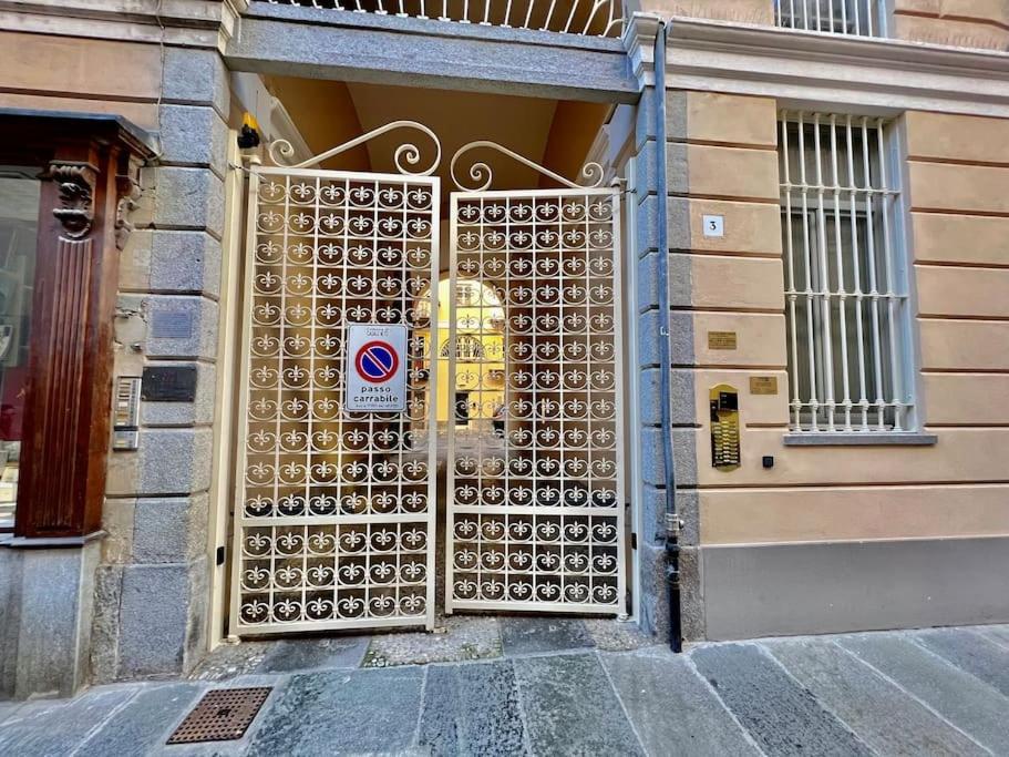 Prestigioso Attico A Passo Duomo By Revenue House Apartamento Casale Monferrato Exterior foto